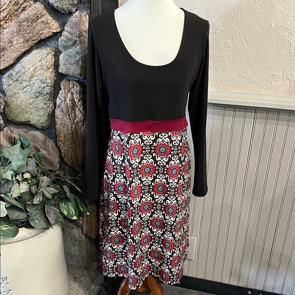 Prana Black and Red Patterned Long Sleeve Dress